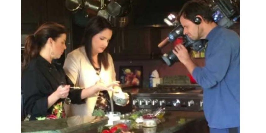 Cable 14 visits Tree House Kitchen to film Chef Nancy.